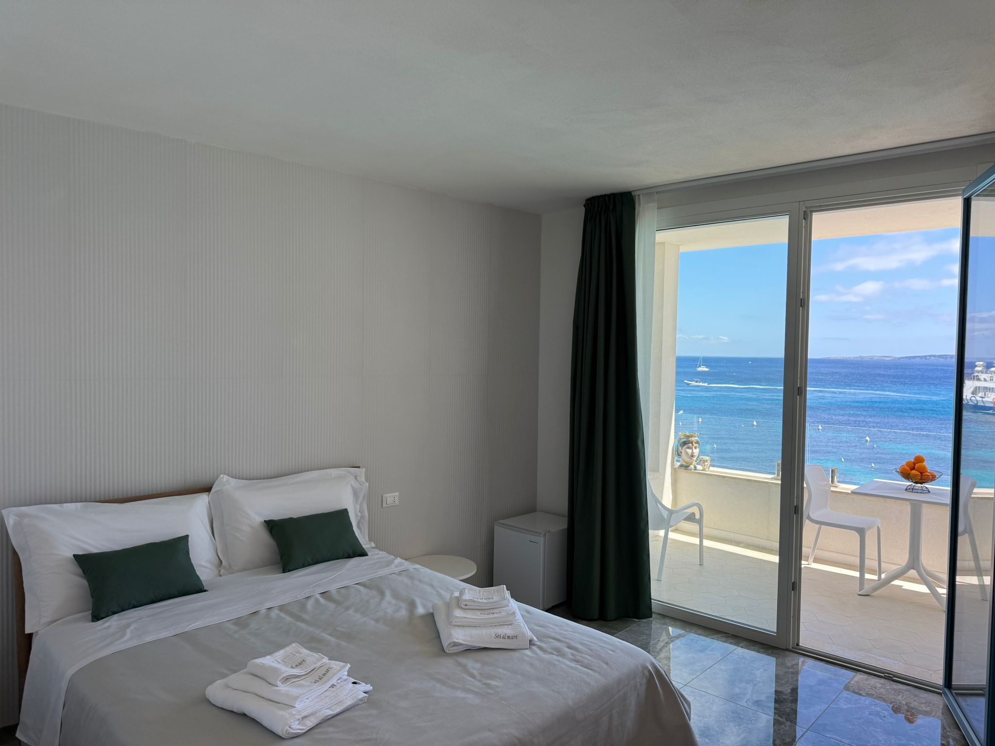 Suite Emerald